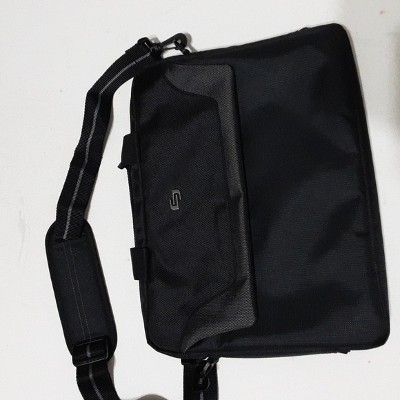 - Solo laptop bag unisex casual office - Picture 1 of 8
